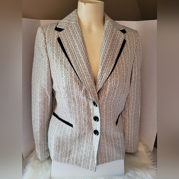 Jones Studio Blazer Size 8 - Picture 1 of 4